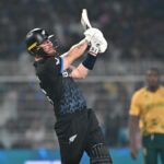 Finn Allen marca o século mais rápido em Copas do Mundo T20