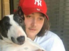 Fluxo de homenagens para segurança supostamente morto a facadas Aidan Becker, 22 anos, teria sido morto a facadas após intervir para ajudar um garoto de 14 anos que estava sendo assaltado por quatro adolescentes.