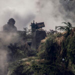 Fogo amigo: Exército britânico punirá soldados escrevendo canções satíricas enquanto o moral despenca