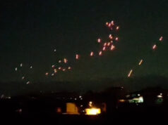 Fogo antiaéreo visto no leste do Líbano em meio à incursão israelense Fogo antiaéreo visto no leste do Líbano em meio à incursão israelense
