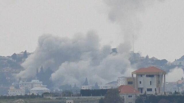 Forças Houthi entram na guerra no Oriente Médio enquanto o conflito entra no segundo mês
