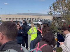 Foreign Office emite novos conselhos aos viajantes britânicos que se dirigem para o Médio Oriente, Chipre e Turquia – enquanto a British Airways e a easyJet cancelam voos Aeroporto de Paphos sendo evacuado após ataques de drones à RAF Akrotiri