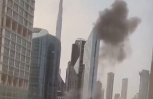 Fumaça negra vista após explosões no distrito financeiro de Dubai Fumaça negra vista após explosões no distrito financeiro de Dubai