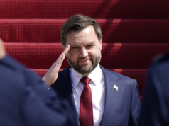 Funcionário da Casa Branca: Relatos de iranianos querendo que Vance liderasse as negociações fazem parte de uma ‘campanha de propaganda estrangeira’ Funcionário da Casa Branca: Relatos de iranianos querendo que Vance liderasse as negociações fazem parte de uma 'campanha de propaganda estrangeira'