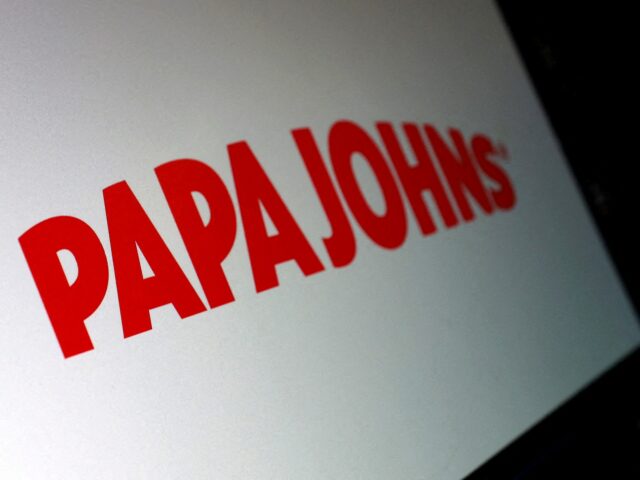 Fundo apoiado pelo Catar oferece US$ 1,5 bilhão para gigante de pizzas Papa John's: Relatório
