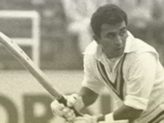 Gavaskar explica por que Jasprit Bumrah deveria lançar dois saldos no powerplay Gavaskar explica por que Jasprit Bumrah deveria lançar dois saldos no powerplay