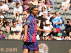 Gêmeos Kleberson e Da Silva jogarão com Ronaldinho em jogo de lendas no Estádio da Luz Gêmeos Kleberson e Da Silva jogarão com Ronaldinho em jogo de lendas no Estádio da Luz