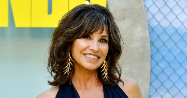 Gina Gershon recusou o papel de 'Sexta-feira 13' por causa Gina Gershon diz que agentes mesquinhos disseram a ela que você não pode interpretar uma lésbica presa porque nunca o fará