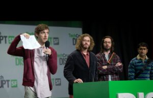 Google lança TurboQuant, um novo algoritmo de compressão de memória AI – e sim, a internet está chamando-o de ‘Pied Piper’ Google lança TurboQuant, um novo algoritmo de compressão de memória AI – e sim, a internet está chamando-o de ‘Pied Piper’