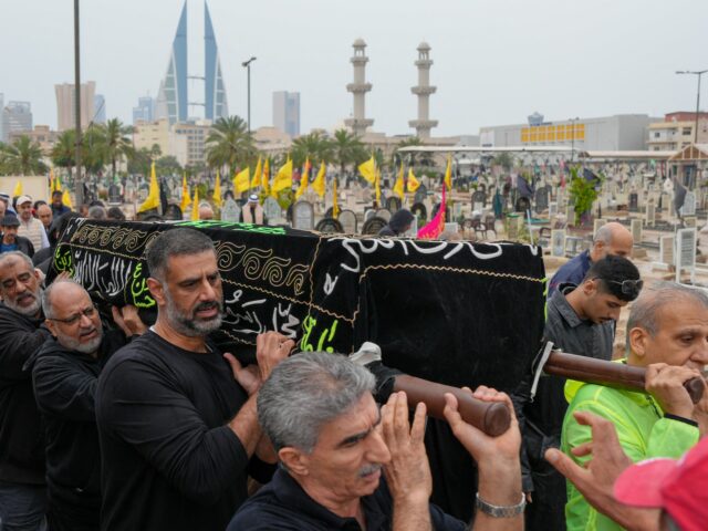 Guerra do Irão: O que está a acontecer no 15º dia dos ataques EUA-Israel?
