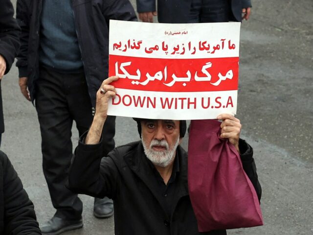 Guerra do Irão: O que está a acontecer no 22º dia dos ataques EUA-Israel?
