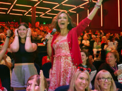 Hallmark está saindo em turnê! Veja as datas e as estrelas pegando a estrada Hallmark está saindo em turnê! Veja as datas e as estrelas pegando a estrada