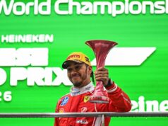 Hamilton ‘incrivelmente grato’ à Ferrari enquanto a longa espera pelo pódio da F1 termina em Xangai Hamilton 'incrivelmente grato' à Ferrari enquanto a longa espera pelo pódio da F1 termina em Xangai