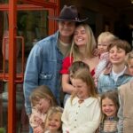 Jeremiah Duggar e sua esposa Hannah Duggar dão as boas-vindas ao segundo bebê