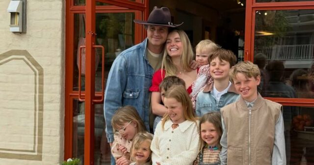 Jeremiah Duggar e sua esposa Hannah Duggar dão as boas-vindas ao segundo bebê