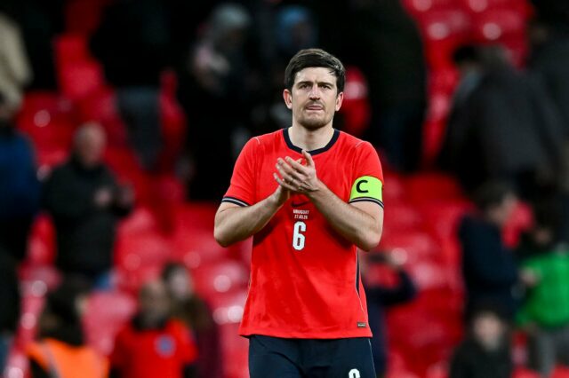 Harry Maguire afirma que Manuel Ugarte 'não recebeu cartões amarelos' em vez de dois

