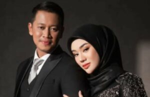 Heboh! Clara Shinta Unggah Foto VCS Suaminya, Dugaan Selingkuh Mencuat Heboh! Clara Shinta Unggah Foto VCS Suaminya, Dugaan Selingkuh Mencuat