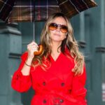 Jenna Lyons é vista em 16 de março de 2026 na cidade de Nova York.