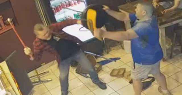 A briga começou na pizzaria em Brunswick na noite passada.