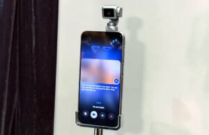 Homenageia o Robot Phone prático: é selvagem e estranho Telefone Robô de Honra