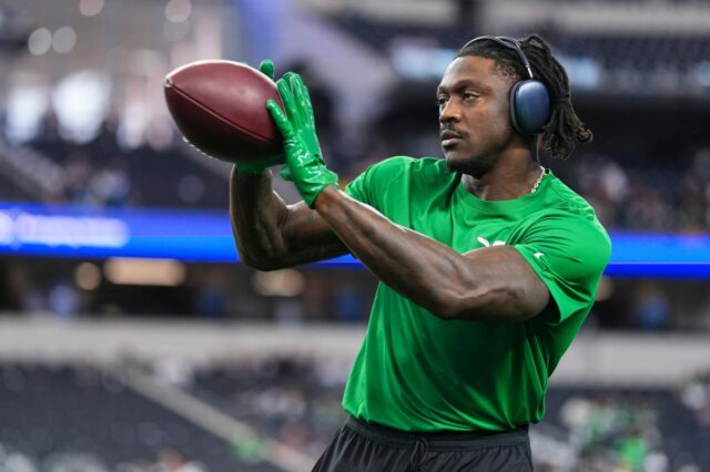 Howie Roseman, GM dos Eagles, compartilha atualização comercial de AJ Howie Roseman, GM dos Eagles, compartilha atualização comercial de AJ Brown