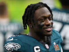 A lenda dos Patriots sugere uma negociação iminente de AJ Brown AJ Brown Philadelphia Eagles