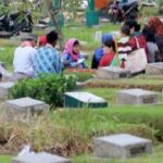 Hukum Ziarah Kubur saat Lebaran Dalam Islam, Apa Kata Ulama?