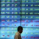 IHSG Ditutup Terjun 3.27 Persen saat Harga Minyak Dunia Terbang, Cek 3 Saham Top Gainers di LQ45
