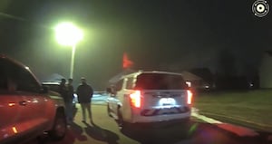 Imagens da câmera corporal divulgadas no assassinato de uma mulher Imagens da câmera corporal divulgadas no assassinato de uma mulher de Tipp City