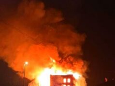 ‘Inferno absoluto’ em edifício listado como Grau II enquanto ruas vizinhas são evacuadas As chamas pareciam dizimar o interior do prédio de sete andares na Mill Street, com equipes de bombeiros correndo para o local para tentar combater o incêndio.