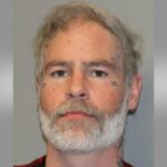 Concorrente do American Idol que beijou Katy Perry é acusada de possuir material de abuso sexual infantil