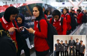 Irã acusa Austrália de fazer ‘refém’ time de futebol feminino depois que jogadoras pediram asilo Irã acusa Austrália de fazer 'refém' time de futebol feminino depois que jogadoras pediram asilo