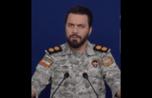 Irã alerta que portos dos Emirados Árabes Unidos e ‘esconderijos americanos’ são alvos Irã alerta que portos dos Emirados Árabes Unidos e 'esconderijos americanos' são alvos