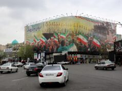 Irã chama proposta dos EUA para acabar com a guerra de ‘maximalista e irracional’ Irã chama proposta dos EUA para acabar com a guerra de 'maximalista e irracional'