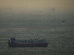 Irã diz que navios “não hostis” podem passar com segurança pelo Estreito de Ormuz Irã diz que navios “não hostis” podem passar com segurança pelo Estreito de Ormuz