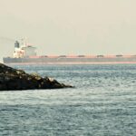 Irã permite mais navios através do Estreito de Ormuz, mostram dados