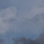 Irã reivindica ataques com mísseis contra importantes bases militares israelenses