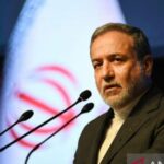 Israel afirma ter lançado 1.200 bombas em um dia, ministro das Relações Exteriores iraniano: crianças inocentes mortas