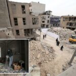 Uma pessoa usando uma cobertura para a cabeça, máscara facial e luvas vasculha escombros em uma sala danificada em Teerã.