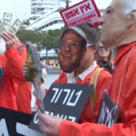 Israelenses protestam em Tel Aviv pedindo o fim da guerra no Irã