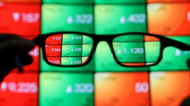 JCI se fortalece ofuscado pela correção quando as ações asiáticas caem e Wall Street se fortalece
