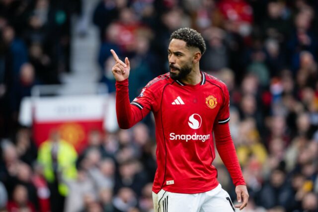 JJ Gabriel e Shea Lacey respondem à mensagem de Matheus JJ Gabriel e Shea Lacey respondem à mensagem de Matheus Cunha após Man Utd vencer Aston Villa