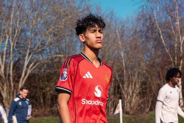 JJ Gabriel envia mensagem após o treinamento do time principal do Man Utd, Marcus Rashford responde
