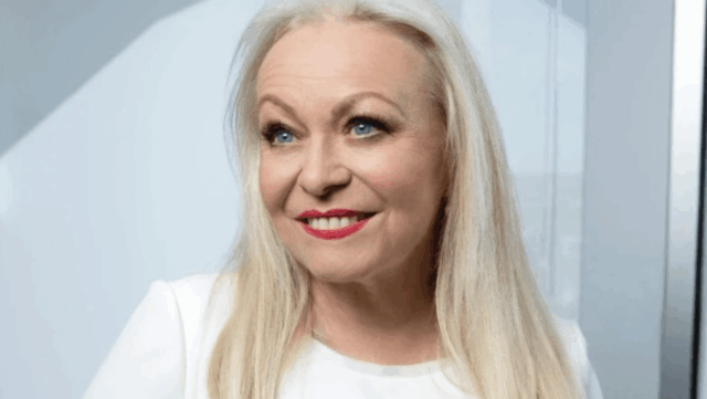 Jacki Weaver se junta ao elenco de reinicialização de 'The Rockford Files' na NBC

