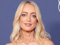 Jackie O supostamente está considerando tomar uma ação legal contra o empregador Jackie 'O' Henderson participa do 34º Australian Commercial Radio Awards (ACRAs) anual na ICC Sydney em 14 de outubro de 2023 em Sydney, Austrália.