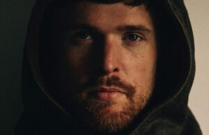 James Blake em seu novo álbum ‘Trying Times’, a trilha sonora de ‘Sinners’ e sendo um artista totalmente DIY James Blake em seu novo álbum 'Trying Times', a trilha sonora de 'Sinners' e sendo um artista totalmente DIY