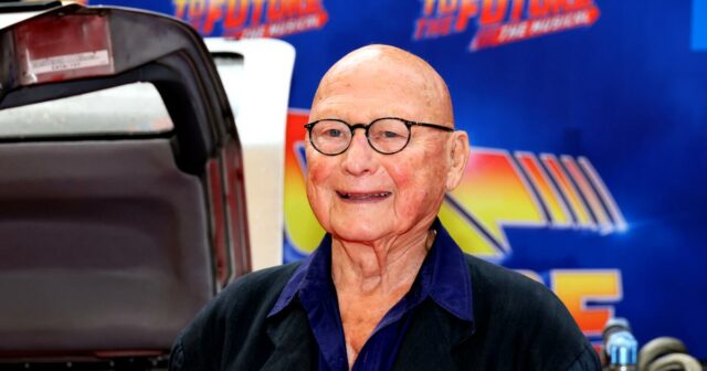 James Tolkan, ator de 'Top Gun' e 'De Volta para James Tolkan, ator de 'Top Gun' e 'De Volta para o Futuro', morre aos 94 anos