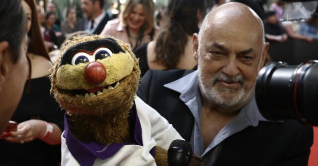 Jamie Dunn foi o personagem grandioso por trás do amado fantoche Agro.