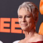 Jamie Lee Curtis provavelmente teria rejeitado a sequência de 'Halloween' de Jason Blum se soubesse que era uma trilogia. Então, ela usou isso para conseguir um acordo de desenvolvimento