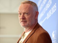 Jared Harris emite cessar e desistir do podcast Deepfake, chama-o de ‘exemplo perfeito’ das preocupações dos criativos com a IA Jared Harris emite cessar e desistir do podcast Deepfake, chama-o de 'exemplo perfeito' das preocupações dos criativos com a IA